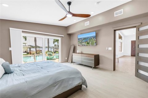 Villa ou maison à vendre à Treasure Island, Floride: 3 chambres, 194.82 m2 № 1911459 - photo 30
