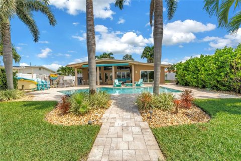 Villa ou maison à vendre à Treasure Island, Floride: 3 chambres, 194.82 m2 № 1911459 - photo 18