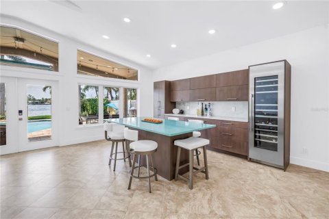 Villa ou maison à vendre à Treasure Island, Floride: 3 chambres, 194.82 m2 № 1911459 - photo 11