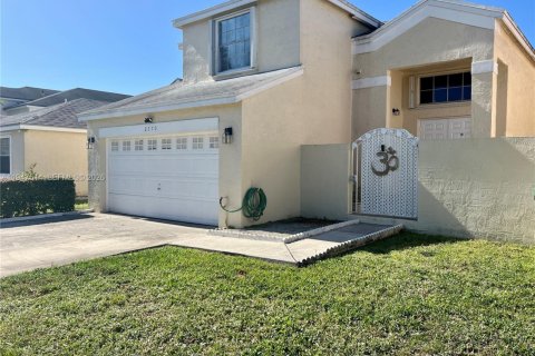 Купить виллу или дом в Мирамар, Флорида 3 спальни, 195.37м2, № 2003750 - фото 3