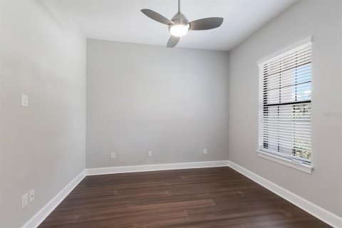 Villa ou maison à vendre à Sarasota, Floride: 2 chambres, 263.1 m2 № 1733279 - photo 26