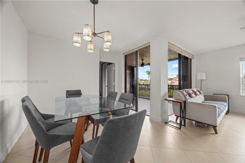 Copropriété à vendre à Plantation, Floride: 2 chambres, 91.51 m2 № 2387929 - photo 3