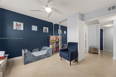 Copropriété à vendre à Plantation, Floride: 2 chambres, 91.51 m2 № 2387929 - photo 13