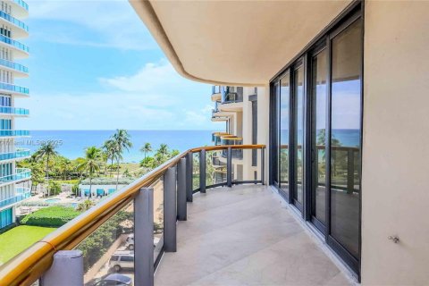 Condo in Bal Harbour, Florida, 3 bedrooms  № 1927512 - photo 7