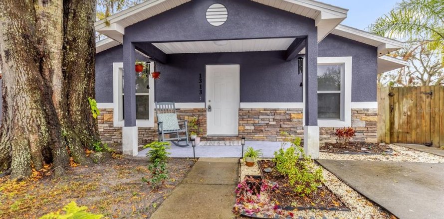 Casa en Plant City, Florida 3 dormitorios, 96.62 m2 № 1545134