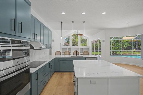 Casa en venta en Palm Harbor, Florida, 5 dormitorios, 282.61 m2 № 2167307 - foto 20