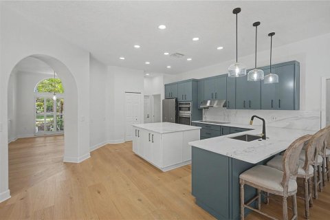 Casa en venta en Palm Harbor, Florida, 5 dormitorios, 282.61 m2 № 2167307 - foto 19