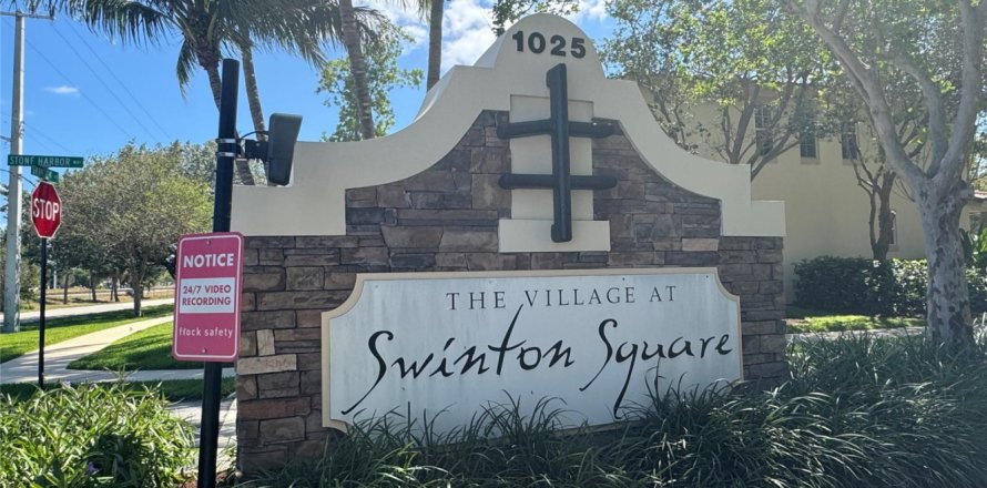 Townhouse in Delray Beach, Florida 3 bedrooms, 123.37 sq.m. № 1132788