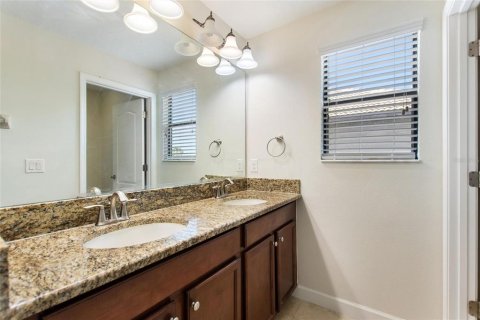 Casa en venta en Davenport, Florida, 5 dormitorios, 301.1 m2 № 2110380 - foto 22