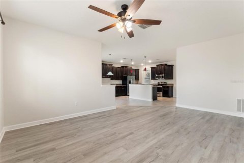Casa en venta en Davenport, Florida, 5 dormitorios, 301.1 m2 № 2110380 - foto 14
