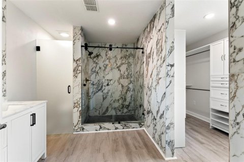 Casa en venta en Davenport, Florida, 5 dormitorios, 301.1 m2 № 2110380 - foto 30