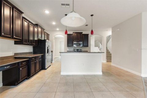 Casa en venta en Davenport, Florida, 5 dormitorios, 301.1 m2 № 2110380 - foto 11