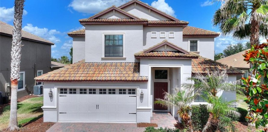 Casa en Davenport, Florida 5 dormitorios, 301.1 m2 № 2110380
