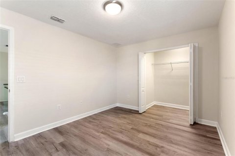Casa en venta en Davenport, Florida, 5 dormitorios, 301.1 m2 № 2110380 - foto 24