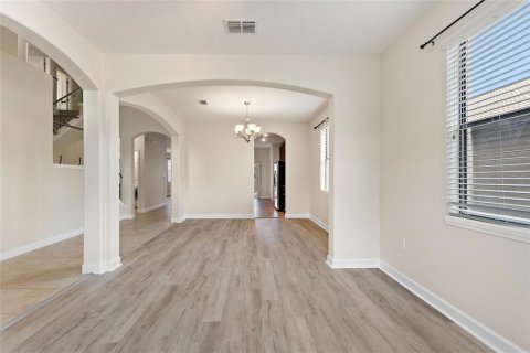 Casa en venta en Davenport, Florida, 5 dormitorios, 301.1 m2 № 2110380 - foto 4