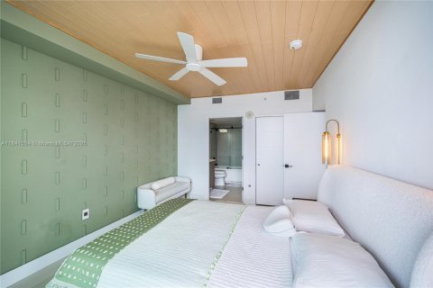 Condominio en alquiler en Miami Beach, Florida, 3 dormitorios, 114.27 m2 № 1939756 - foto 23