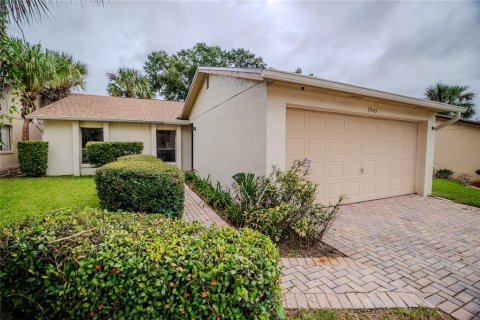 House in Winter Haven, Florida 3 bedrooms, 147.53 sq.m. № 2425963