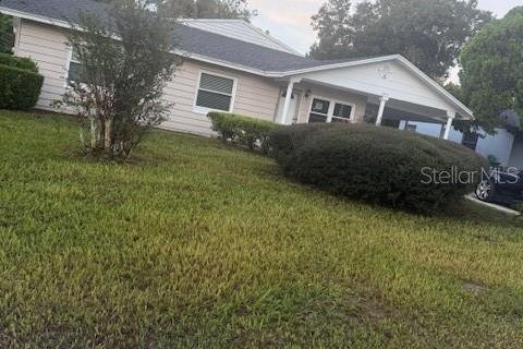 Casa en Mount Dora, Florida 4 dormitorios, 189.15 m2 № 2386364