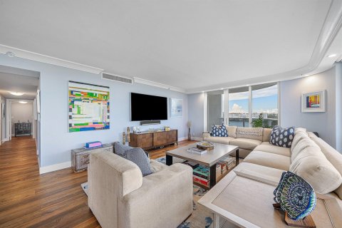 Copropriété à vendre à Boca Raton, Floride: 3 chambres, 213.3 m2 № 2383006 - photo 12