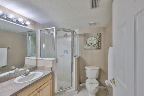 Townhouse in Madeira Beach, Florida 4 bedrooms, 190.91 sq.m. № 1760384 - photo 12
