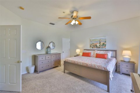 Townhouse in Madeira Beach, Florida 4 bedrooms, 190.91 sq.m. № 1760384 - photo 27