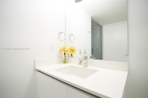 Copropriété à vendre à Sunny Isles Beach, Floride: 2 chambres, 141.58 m2 № 1695014 - photo 17