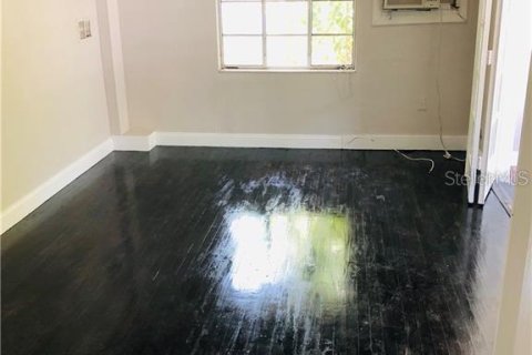 Снять в аренду квартиру в Сент-Питерсберг, Флорида 3 спальни, 51.1м2, № 1526145 - фото 21