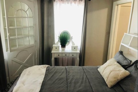 Снять в аренду квартиру в Сент-Питерсберг, Флорида 3 спальни, 51.1м2, № 1526145 - фото 6