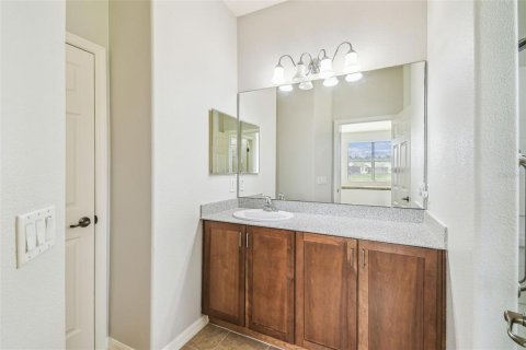 Casa en alquiler en Poinciana, Florida, 2 dormitorios, 138.89 m2 № 1669812 - foto 22