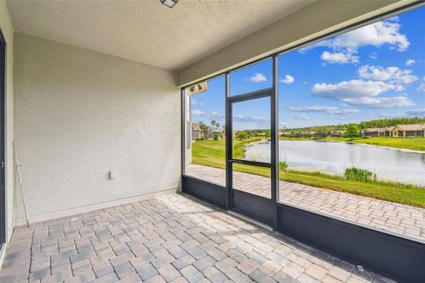 Casa en alquiler en Poinciana, Florida, 2 dormitorios, 138.89 m2 № 1669812 - foto 30