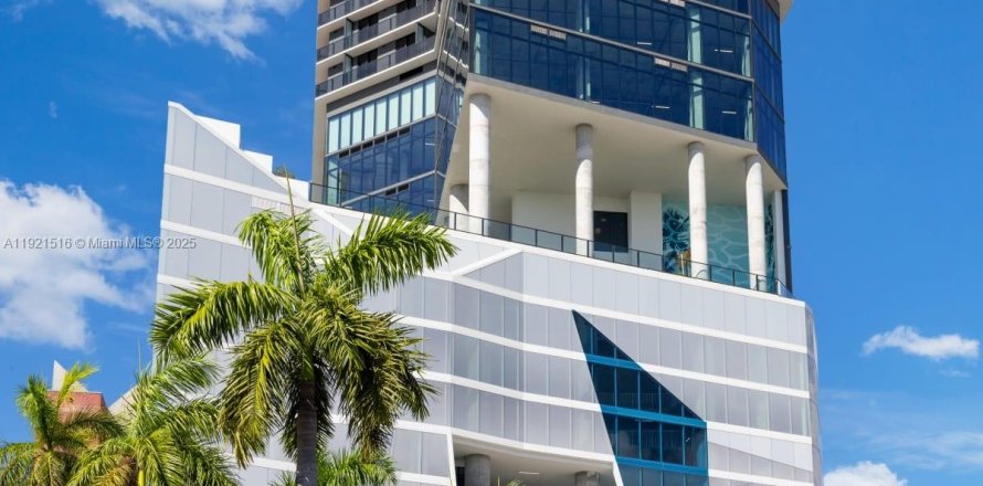 Condo à Miami, Floride, 1 chambre  № 2082742