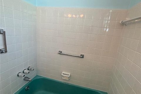 Casa en alquiler en Saint Petersburg, Florida, 2 dormitorios, 101.26 m2 № 1885814 - foto 11