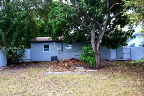 House in Fort Lauderdale, Florida 3 bedrooms, 114.92 sq.m. № 2052984 - photo 6