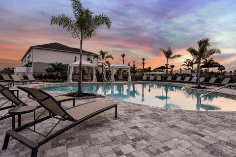 Townhouse in Nokomis, Florida 3 bedrooms, 127.55 sq.m. № 1663203 - photo 25