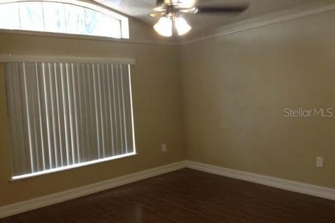 Villa ou maison à louer à Orlando, Floride: 3 chambres, 123.93 m2 № 2287655 - photo 9