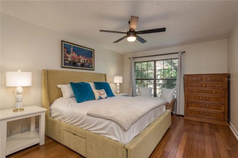 Condo in Safety Harbor, Florida, 2 bedrooms  № 1781420 - photo 15