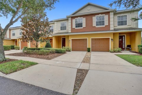 Adosado en venta en Ocoee, Florida, 3 dormitorios, 143.91 m2 № 1723443 - foto 1