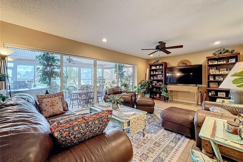 Villa ou maison à vendre à Treasure Island, Floride: 3 chambres, 206.06 m2 № 1805088 - photo 11