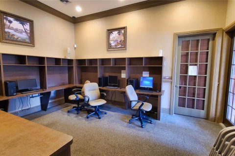 Condo in Sarasota, Florida, 2 bedrooms  № 1913991 - photo 8
