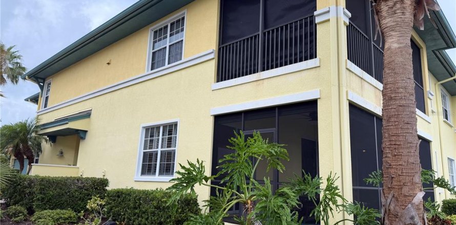 Condo in Bradenton, Florida, 3 bedrooms № 2393857