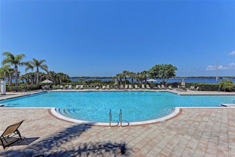Condo in Bradenton, Florida, 3 bedrooms № 2393857 - photo 8