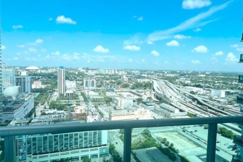 Condo in Miami, Florida, 2 bedrooms  № 1888862 - photo 10