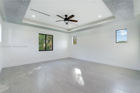 Купить виллу или дом в Майами, Флорида 8 спален, 535.49м2, № 1991931 - фото 29