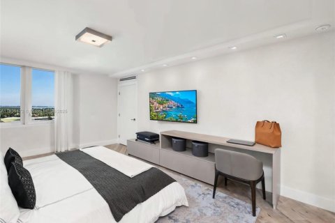Condominio en venta en Miami Beach, Florida, 3 dormitorios, 230.4 m2 № 1855315 - foto 17