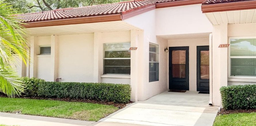 House in Dunedin, Florida 1 bedroom, 61.32 sq.m. № 2213915