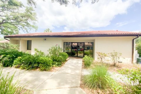 House in Dunedin, Florida 1 bedroom, 61.32 sq.m. № 2213915 - photo 24