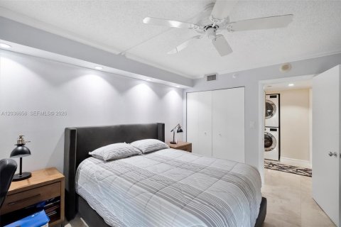 Condominio en venta en Miami, Florida, 2 dormitorios, 142.88 m2 № 2254633 - foto 24