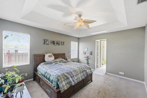 House in Port St. Lucie, Florida 4 bedrooms, 197.88 sq.m. № 2170094 - photo 21