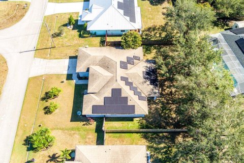 House in Port St. Lucie, Florida 4 bedrooms, 197.88 sq.m. № 2170094 - photo 8