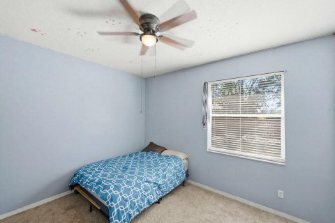 House in Port St. Lucie, Florida 4 bedrooms, 197.88 sq.m. № 2170094 - photo 29